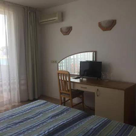 оазис- с достъп до плажа 3* Балчик
