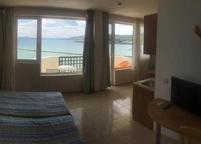 Szálloda Oasis - Access