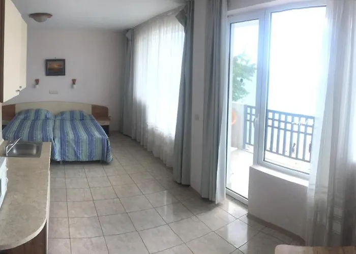 Szálloda Oasis - Access