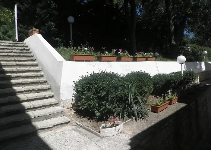 Oasis - Access Szálloda